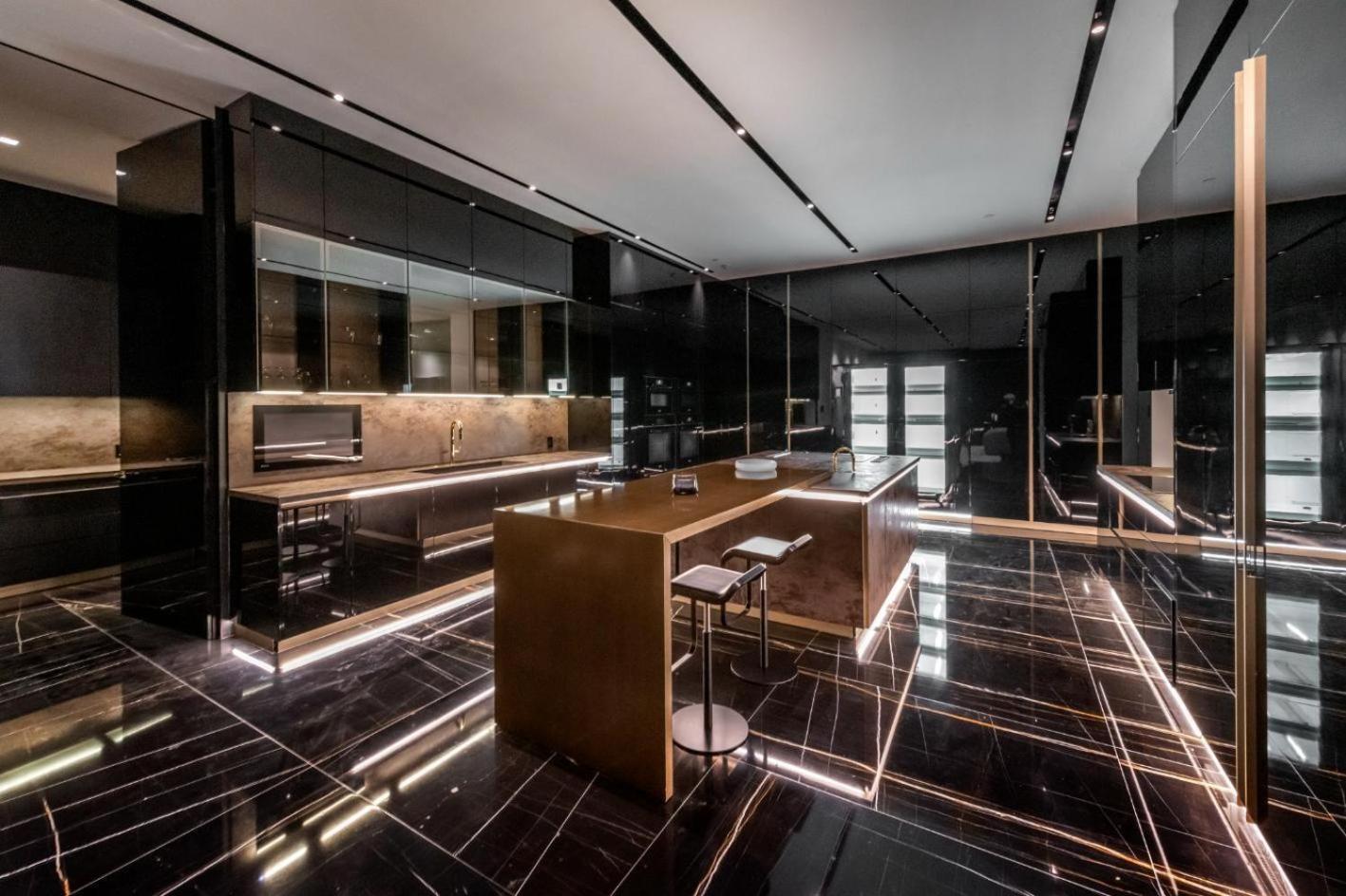 London Dream Villa