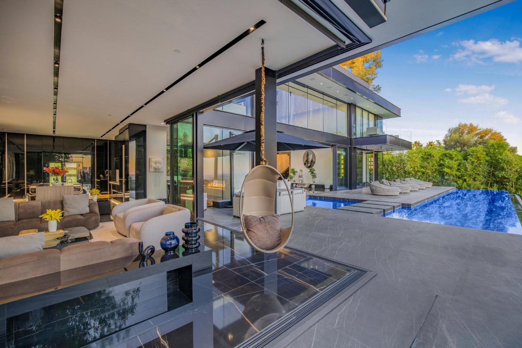 London Dream Villa
