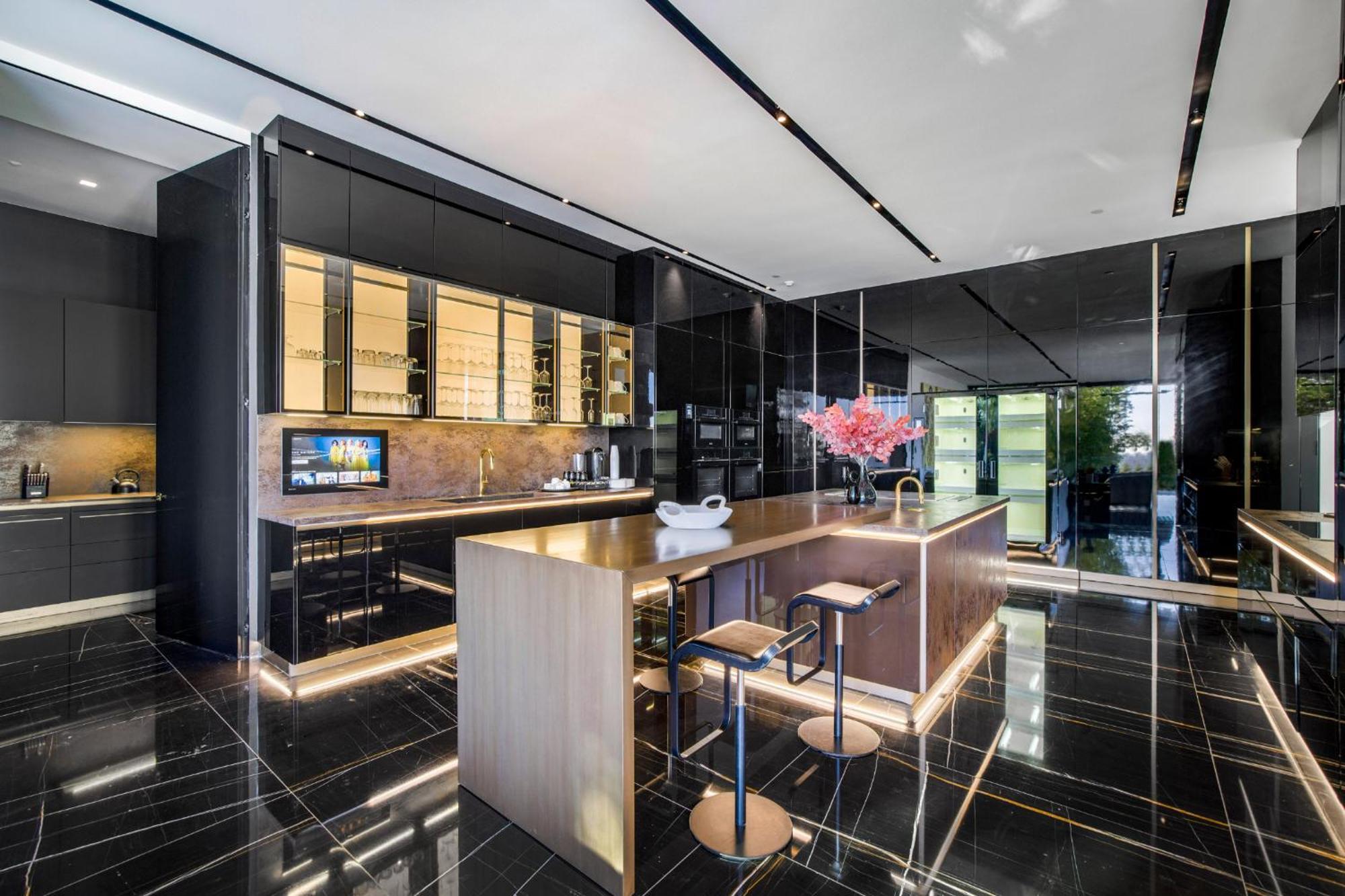 London Dream Villa *